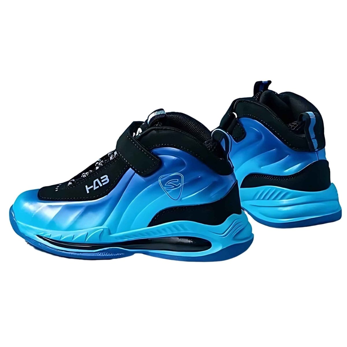 Air Lift kids basketball shoes, angled view showing colour and shape