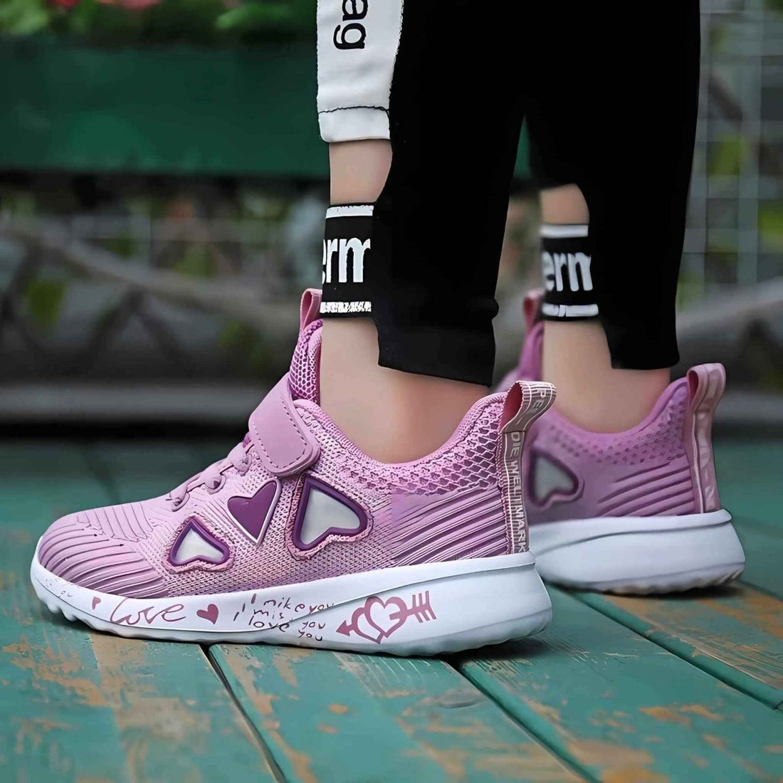 Love Heart Easy Strap Sneakers - Kiddos Kicks